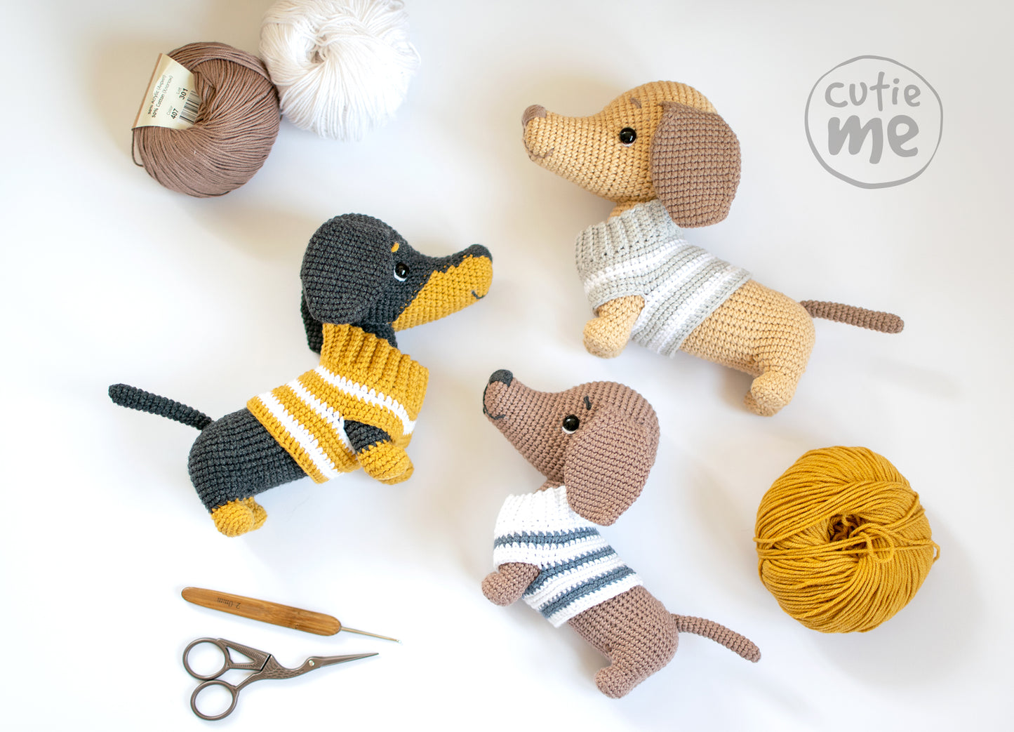 The Dachshund Yumi amigurumi crochet toy pattern pdf