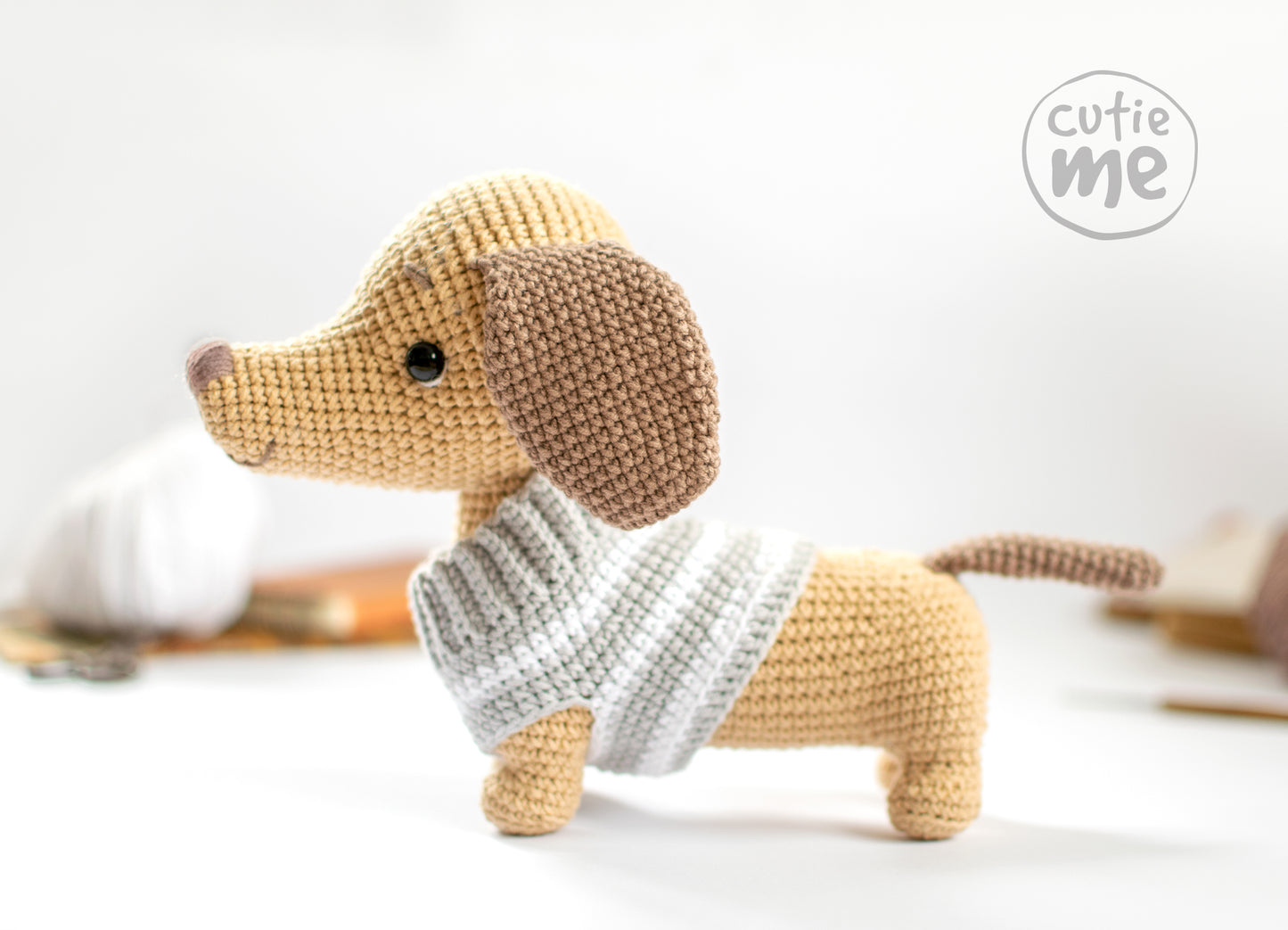 The Dachshund Yumi amigurumi crochet toy pattern pdf