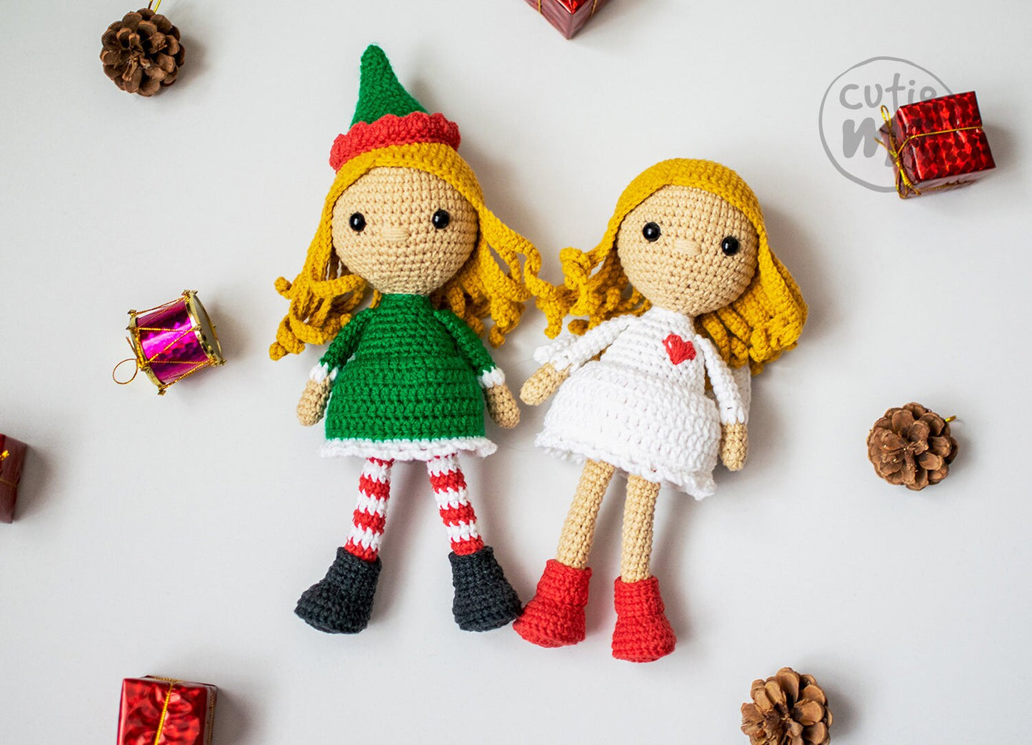 Christmas Elf amigurumi crochet toy pattern