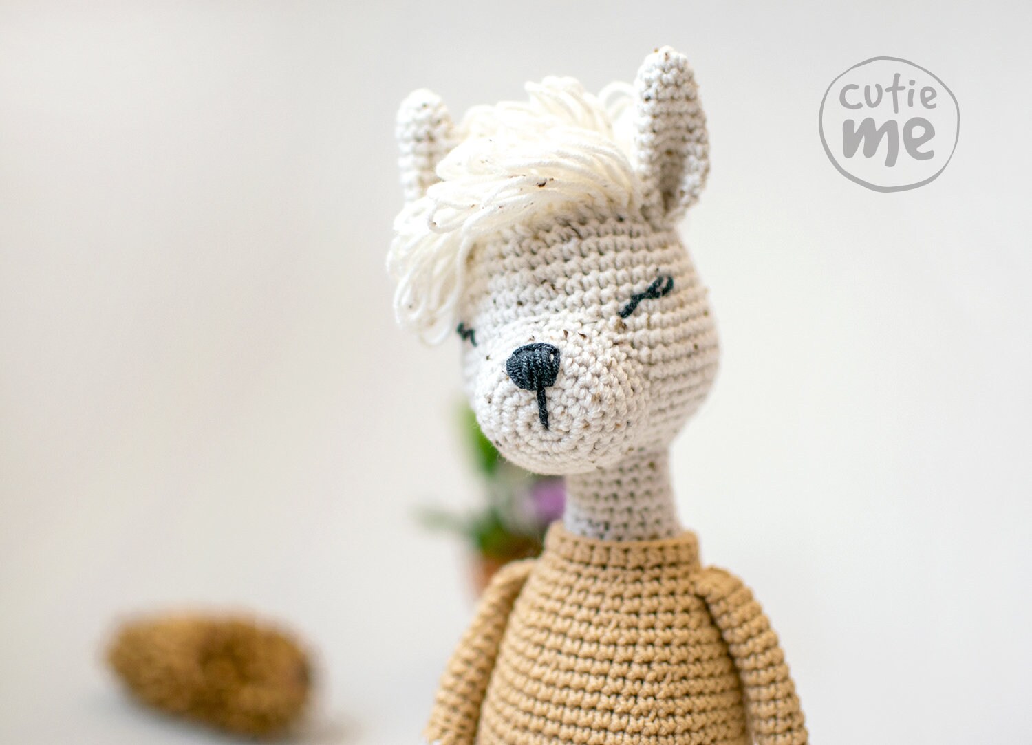 Sofie the Llama amigurumi crochet toy pattern pdf