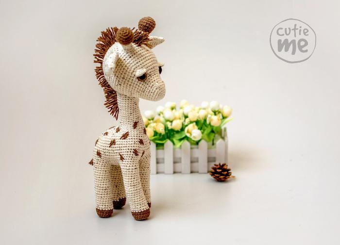 Giraffe Baton amigurumi crochet toy pattern pdf