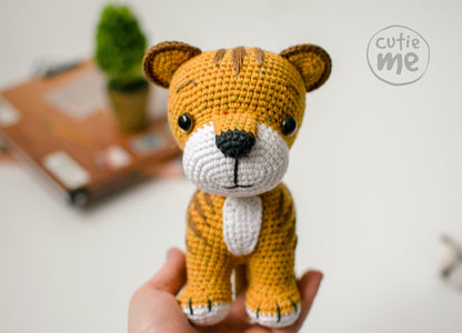 Rocky The Tiger amigurumi crochet toy pattern pdf